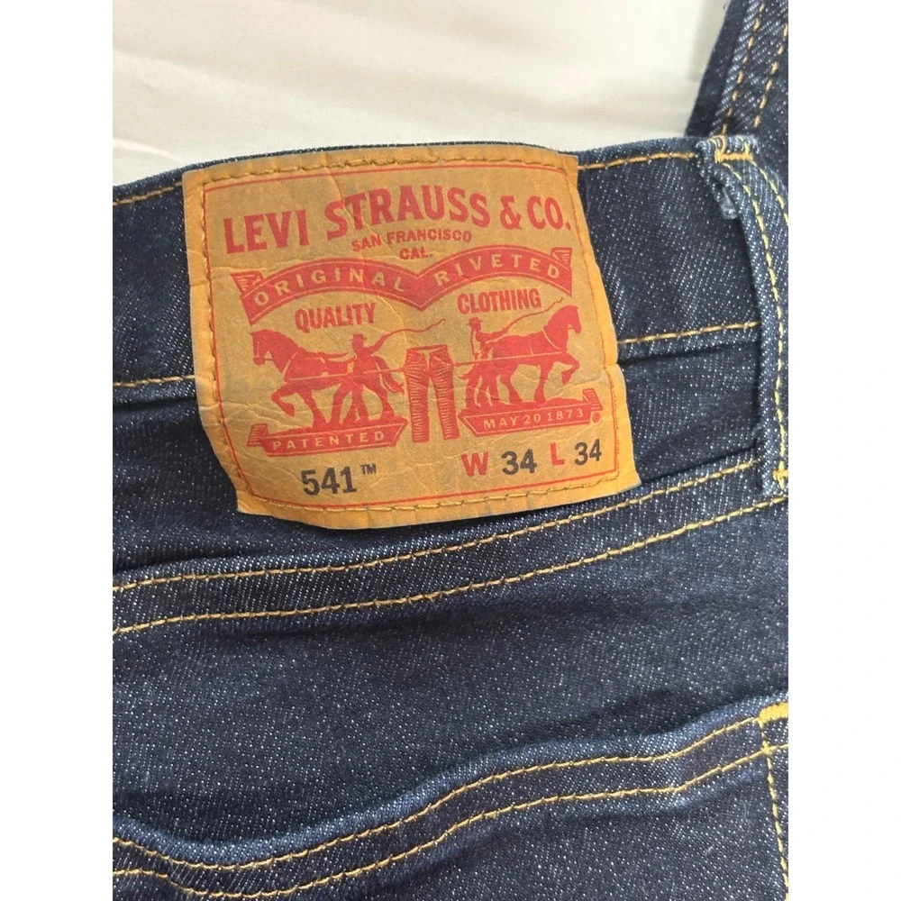 Levis 541 Athletic Taper Jeans Mens 34x34 Dark Indigo Blue Denim 18181-0423
